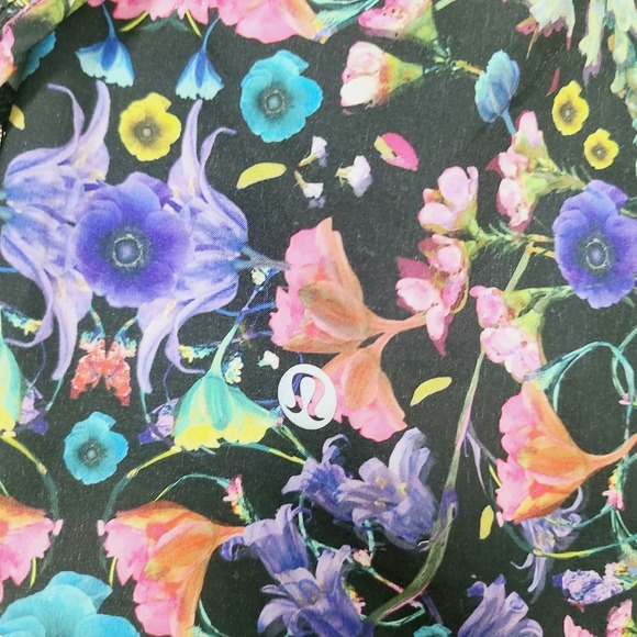 Lululemon Hotty Hot High-Rise Skort 6 Black Multi Floral Lined Pockets Run - Picture 4 of 10